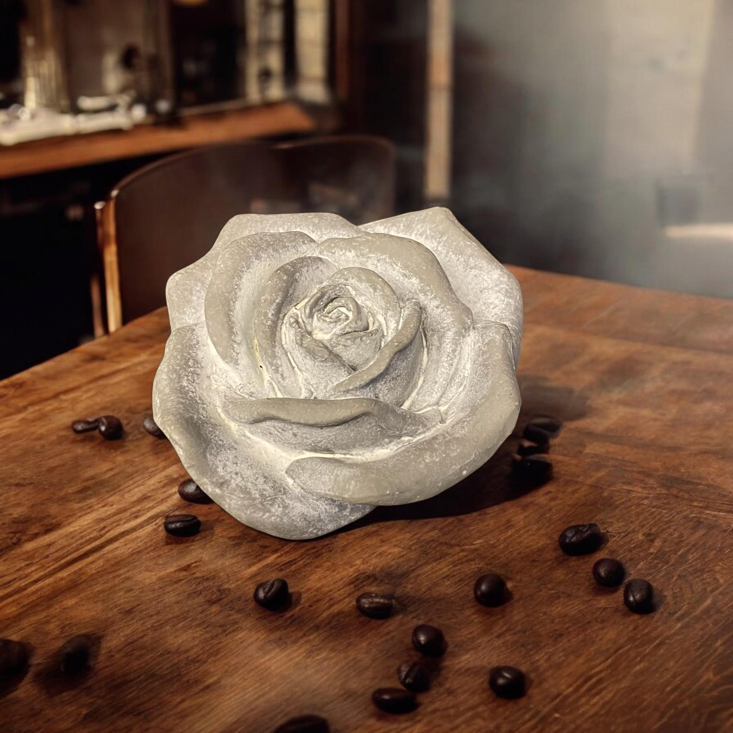 18CM RESIN FLOWER