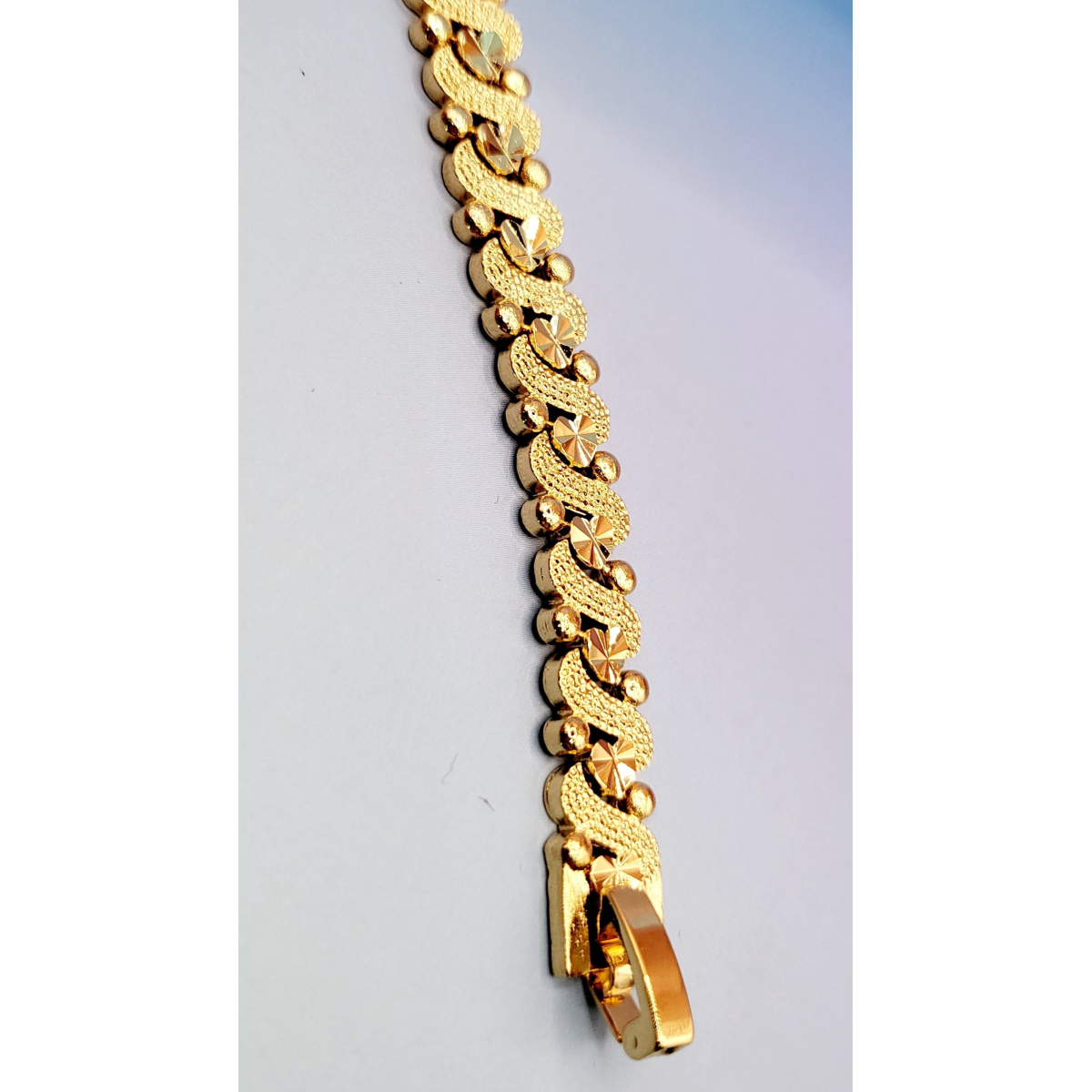 Element Shiny Gold Link Bracelet