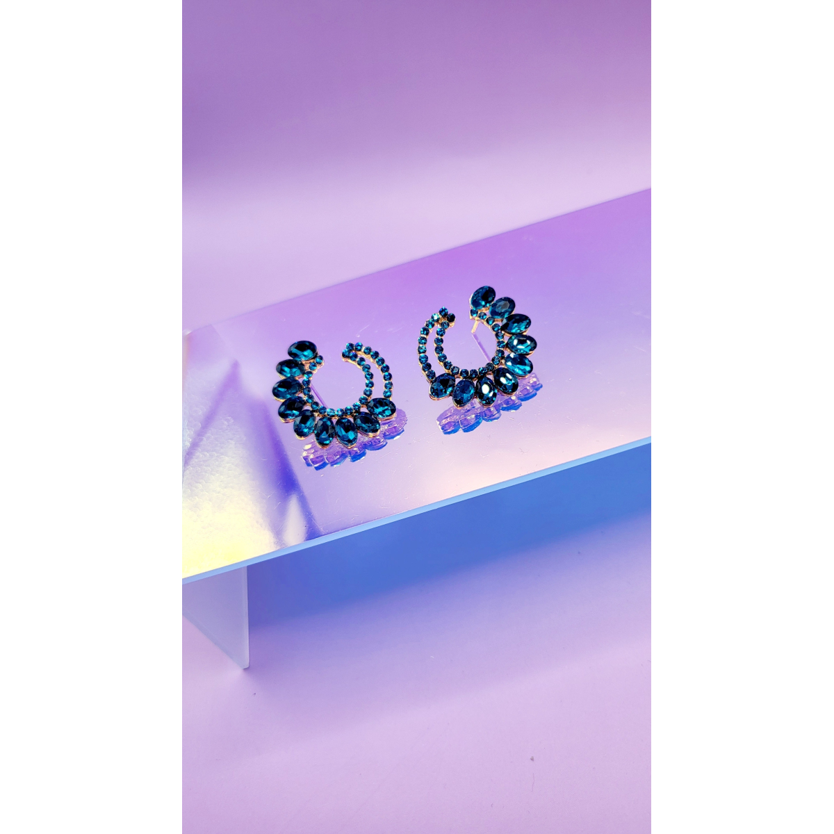 Shine Crystal Stud Earrings