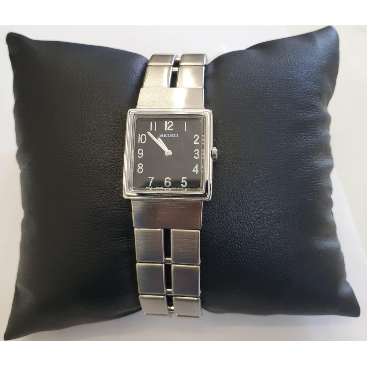 Seiko Ladies Hardlex Crystal Black Face Dial Watch SXJX13P1 - CLEARANCE NEEDS RE-BATTERY