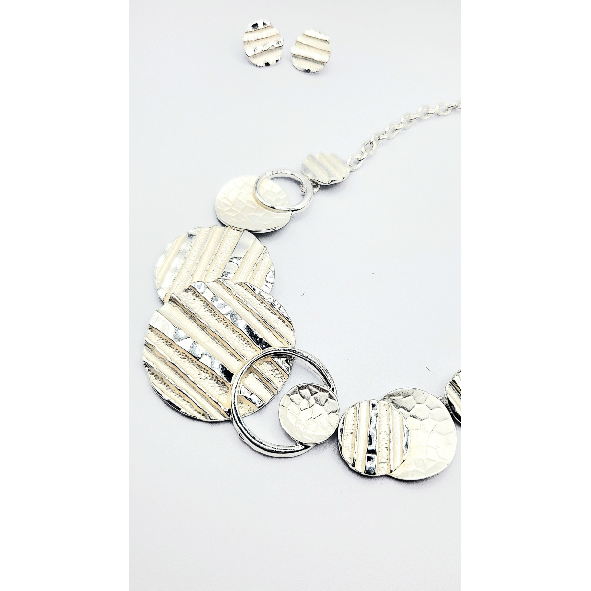 Abstract Disc Necklace & Earrings Set