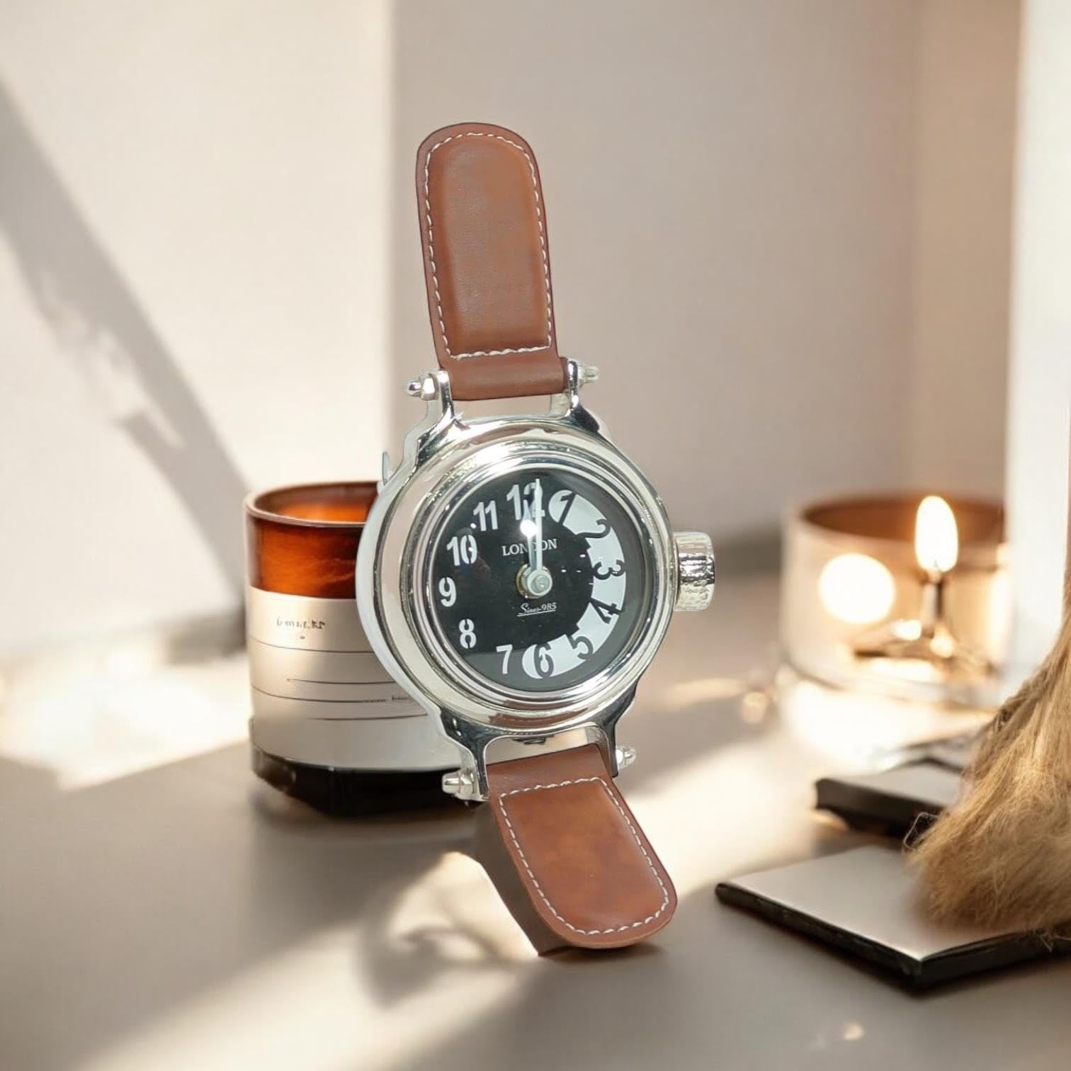 TABLE CLOCK