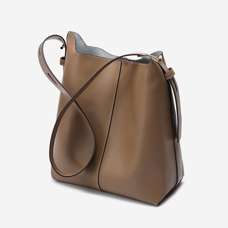 Genuine Leather Large-capacity Bucket Shoulder Messenger Bag