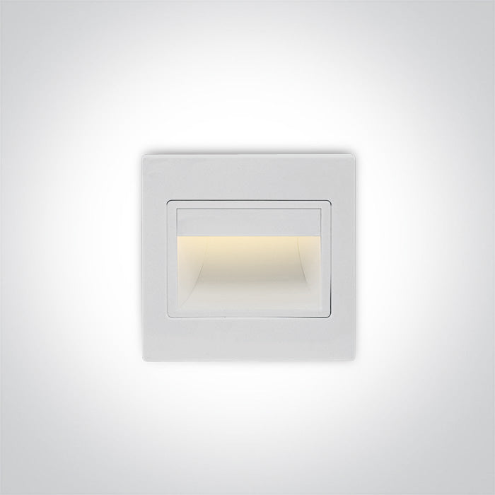 Indoor Square Wall Recessed - 68007- 1,5 W Wall recessed LED light, ideal for step and corridor illumination Supplied complete with non-dimmable LED driver