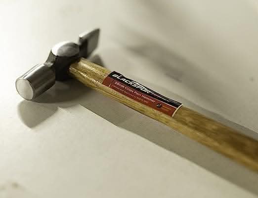 Traditional Pin Hammer with Wooden Handle 20mm