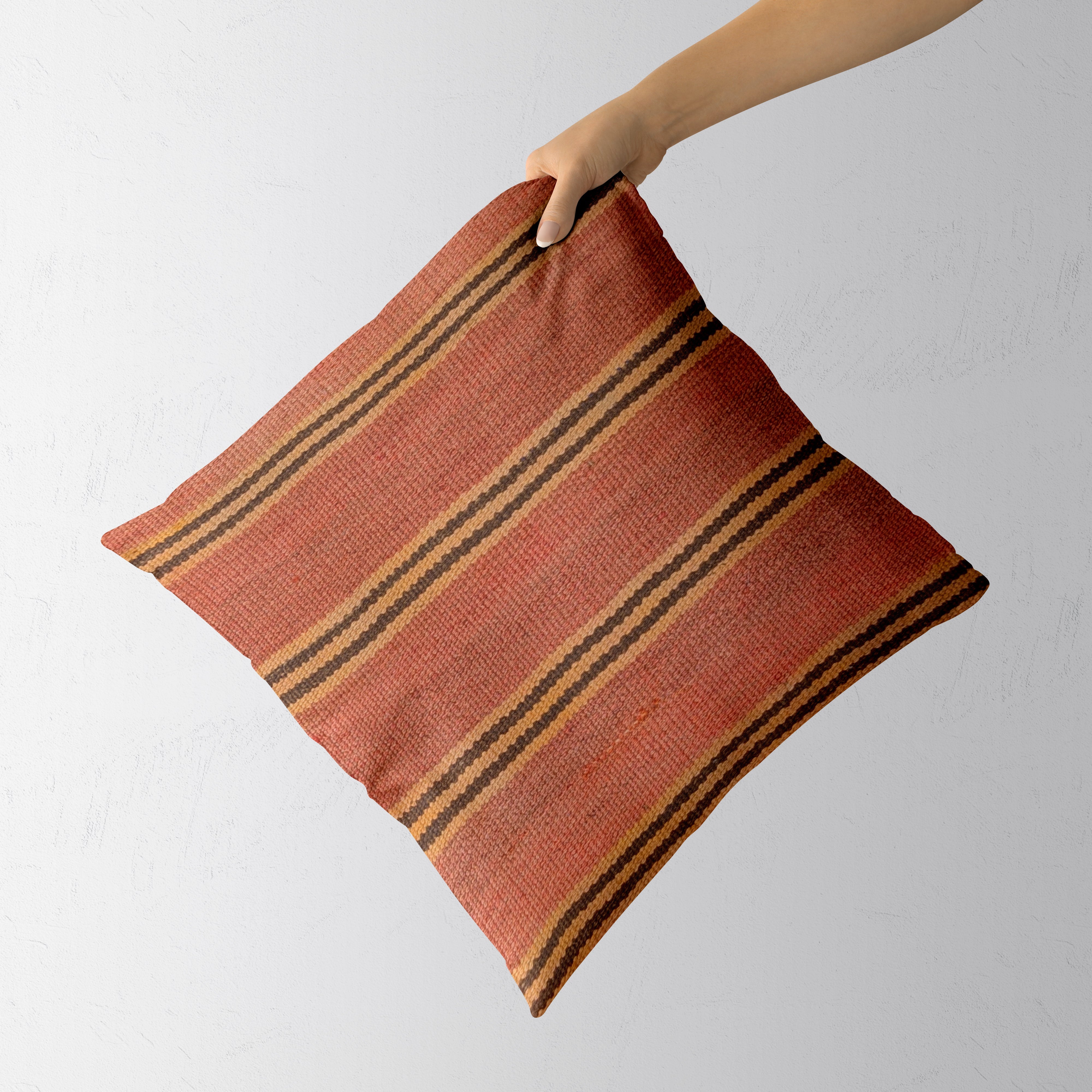 Turkish Kilim Vintage Cushion Cover - 40 x 40 cm