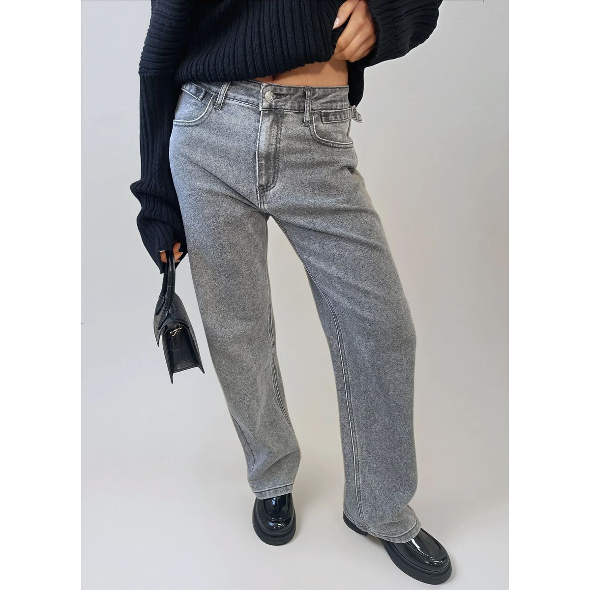 High Waist Loose Leg Jeans