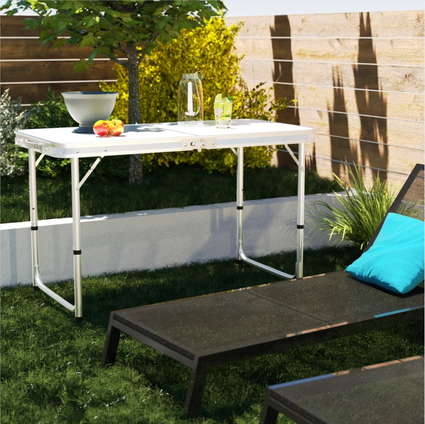 Features: - Folding table with carry handle - Moulded plastic top - includes handy carrying handle - Sturdy aluminum alloy fr