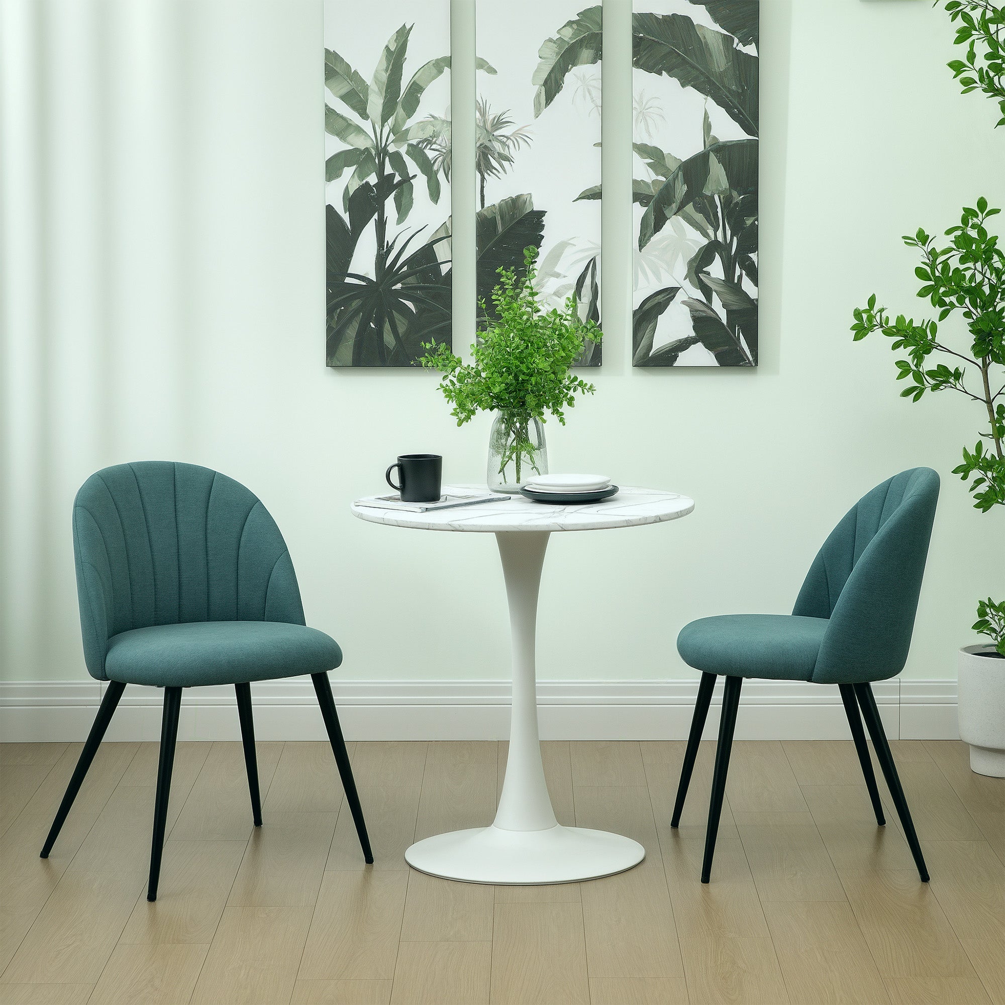 HOMCOM Set of 2 Dining Chairs with Shell Backrest and Padded Seat