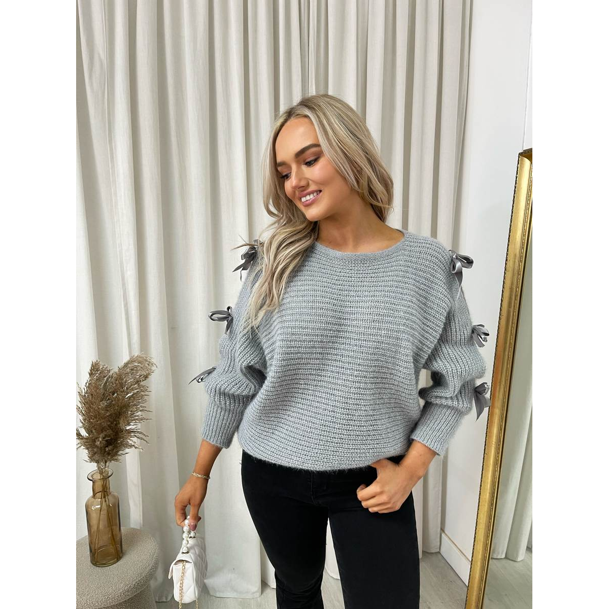 Cut Out Tie Bow Sleeve Detail Chunky Knitted Top