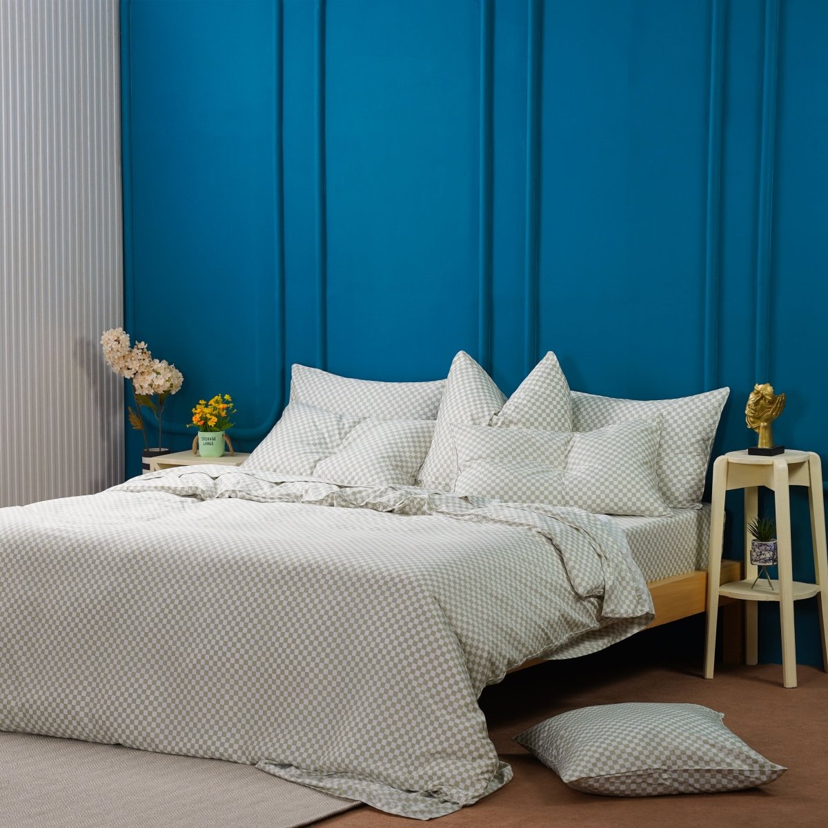 Ackly Bamboo Sage Checkered Duvet Cover Set