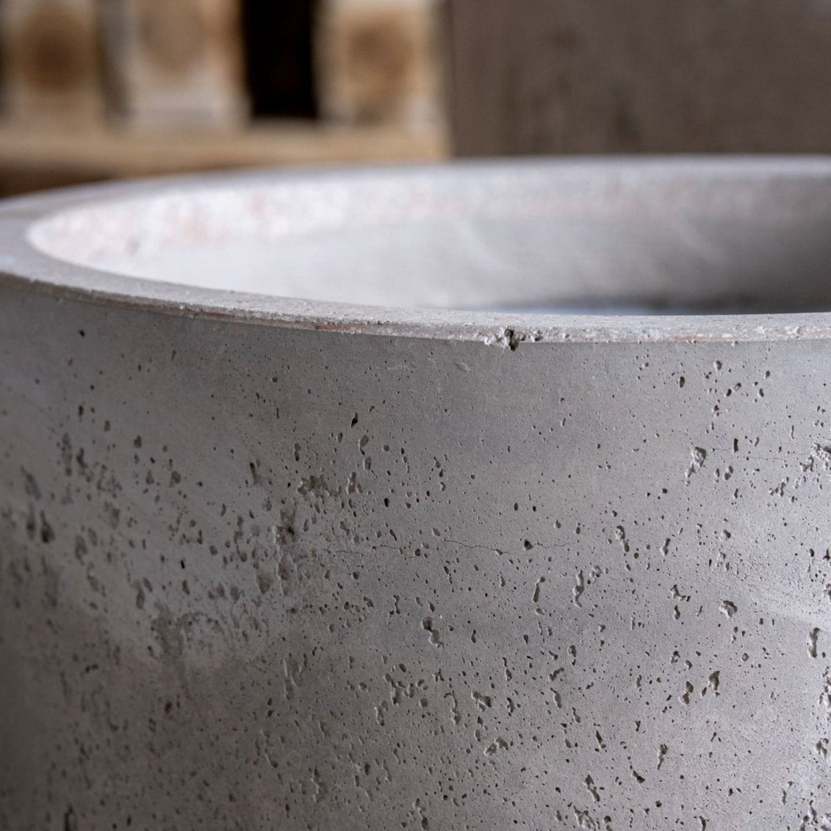 Aurella | Truffle – 40cm Large Concrete Cylinder Planter – 34L Round Plant Pot - Zestio