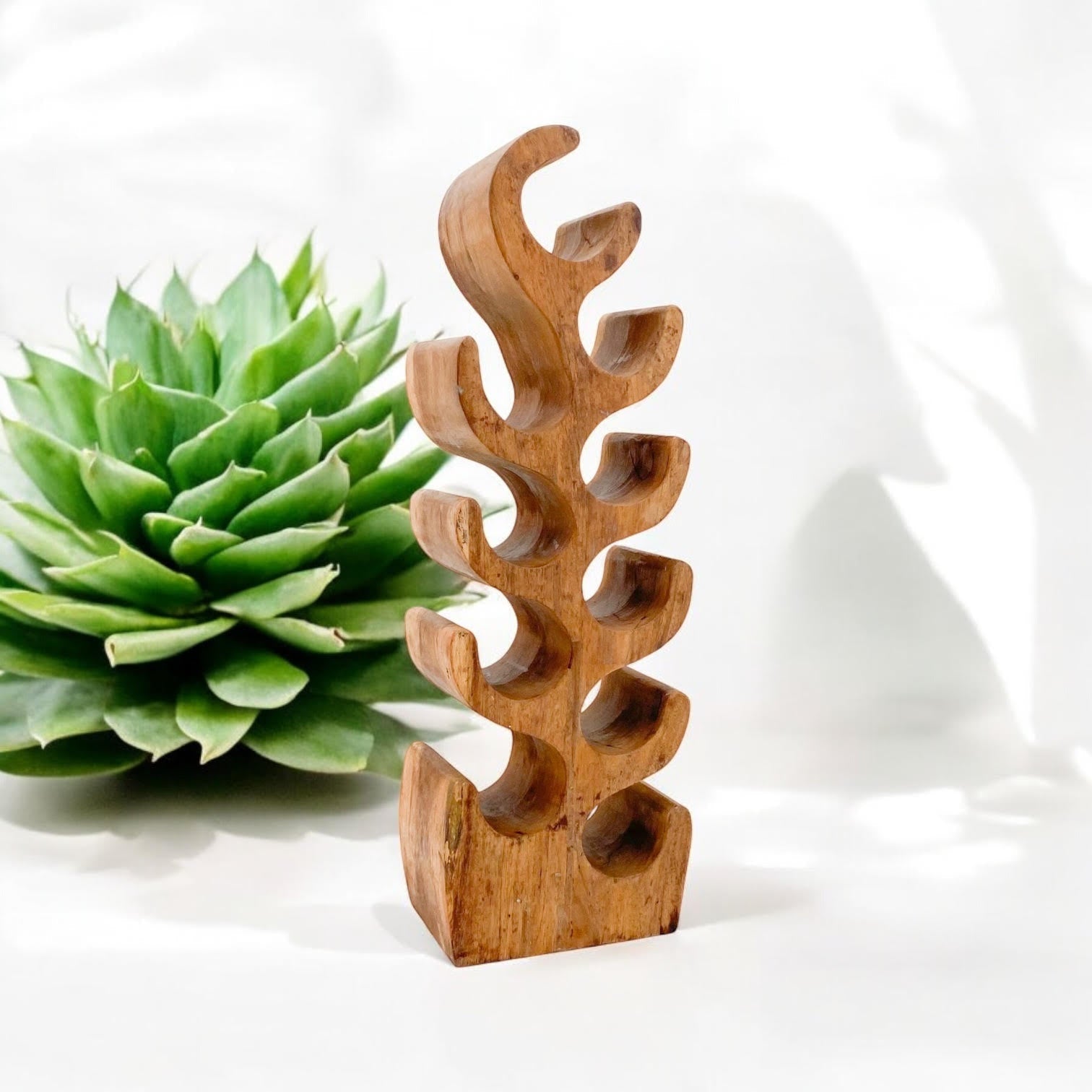 10 Bottle Hand Carved Wine Rack - L15 x W25 x H70 cm