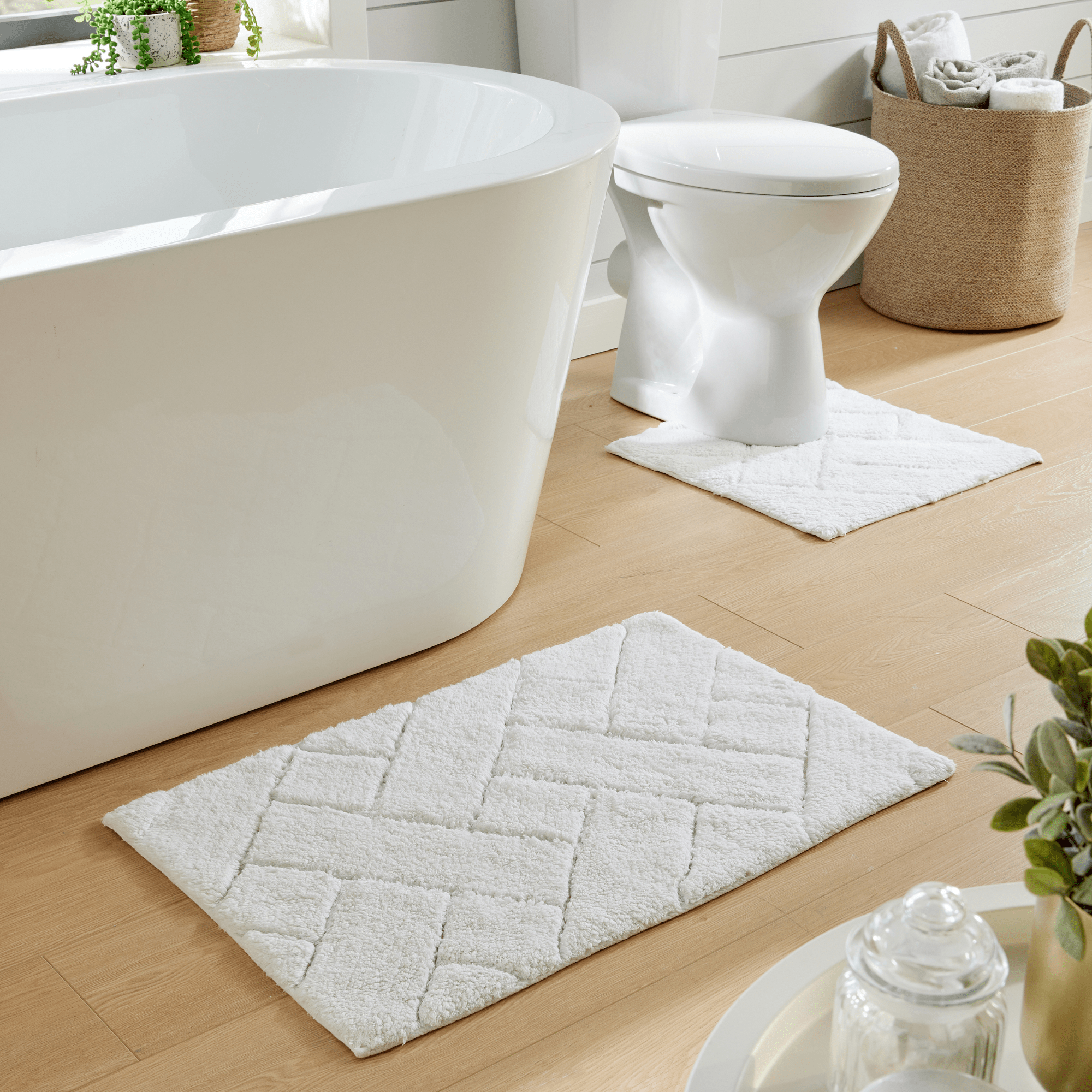 OLIVIA ROCCO Bali Bath Mat And Pedestal Set Luxurious Super Absorbent Easy Care Extra Soft Cotton Mats In Multiple Colours