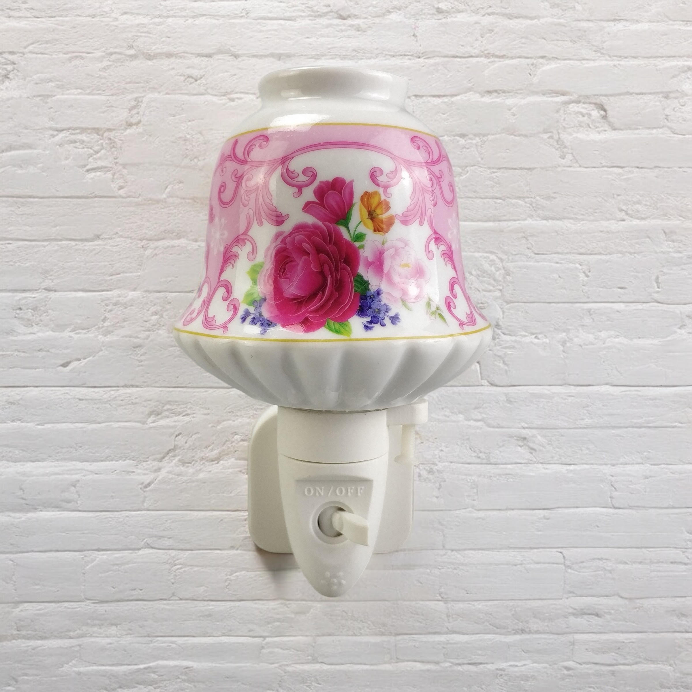 FLORAL NIGHTLIGHT
