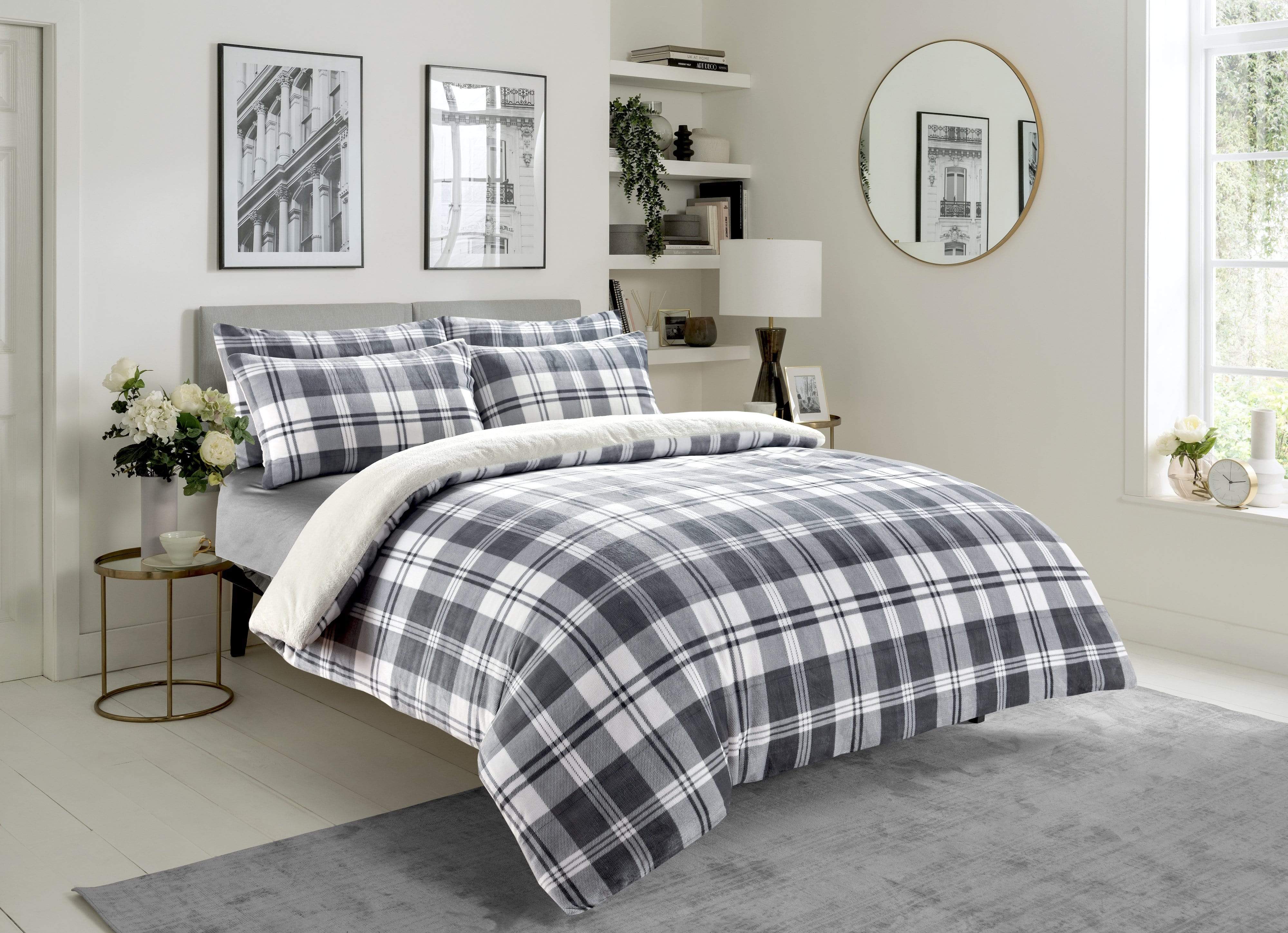OLIVIA ROCCO Duvet Set Checked Grey Teddy Fleece Reversible Luxurious Plush Faux Fur Bedding Winter Sizes Single Double King