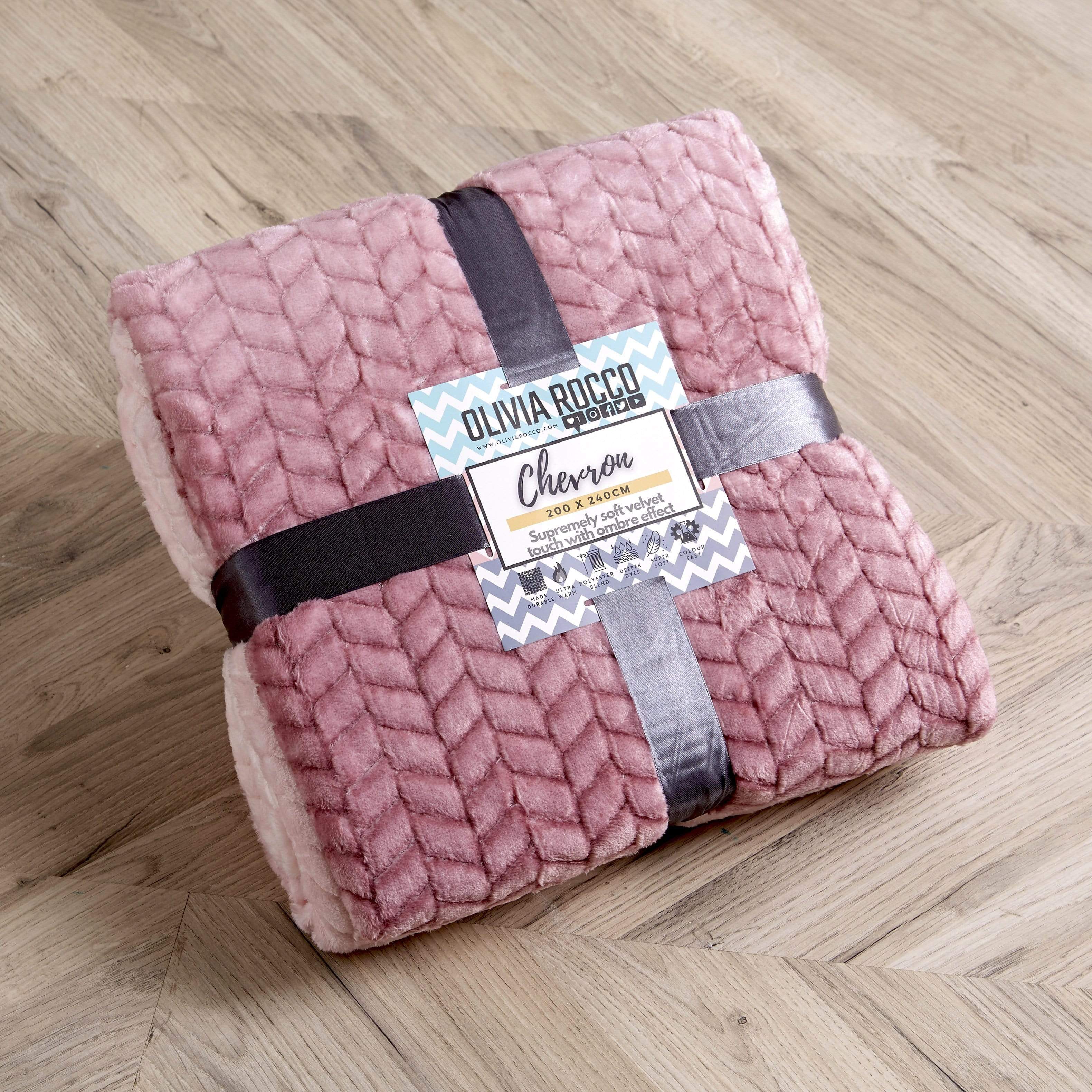 OLIVIA ROCCO Chevron Ombre Throw Blanket Oversized Chunky Soft Fleece for Sofa or Bed All-Season Comfort in Calming Colours