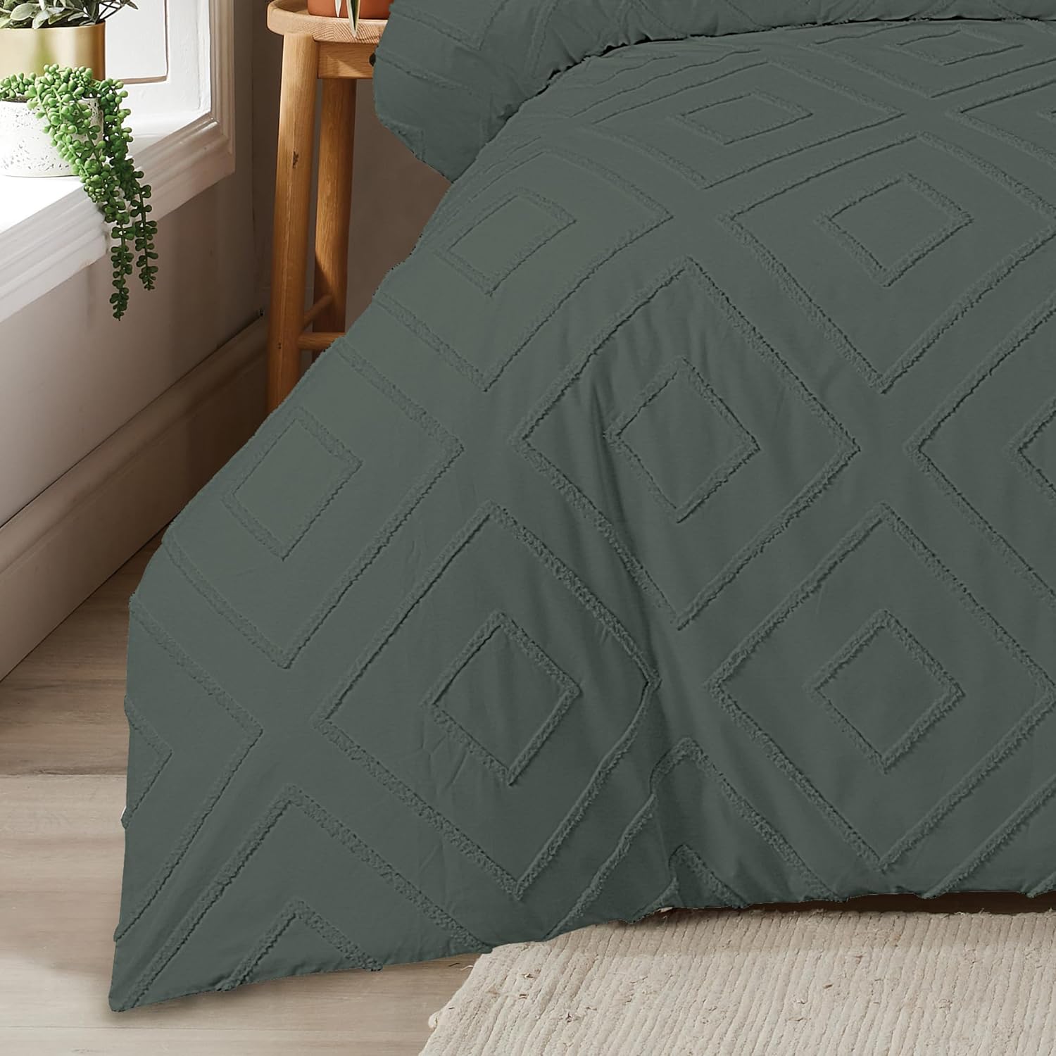 OLIVIA ROCCO Como Tufted Duvet Cover Set With Pillowcases Grey Natural White Easy Care Bedding Single Double King Sizes Durable Fabric