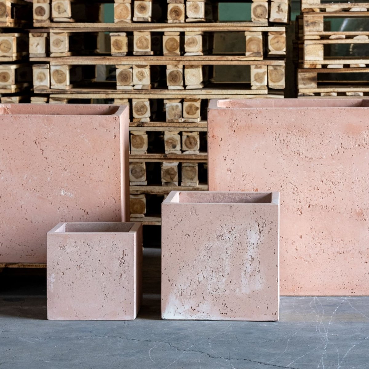 Cubrosa | Blushstone – 70cm Extra Large Concrete Cube Planter – 246L Square Plant Pot - Zestio