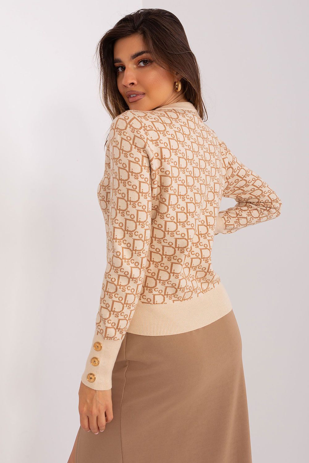 Elegant Long Sleeve Jumper with Decorative Cuffs and Distinctive Print - Classic Round Neck Sweater