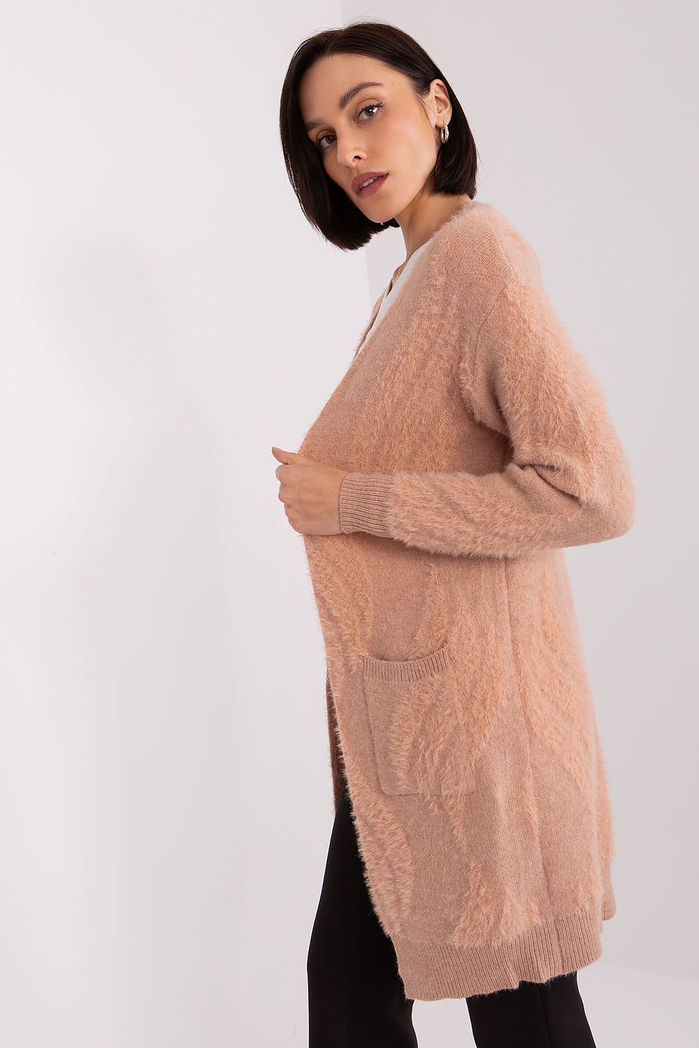 Luxurious Long Sleeve Bedspread Cardigan with Pockets in Variegated Fabric for Everyday Comfort