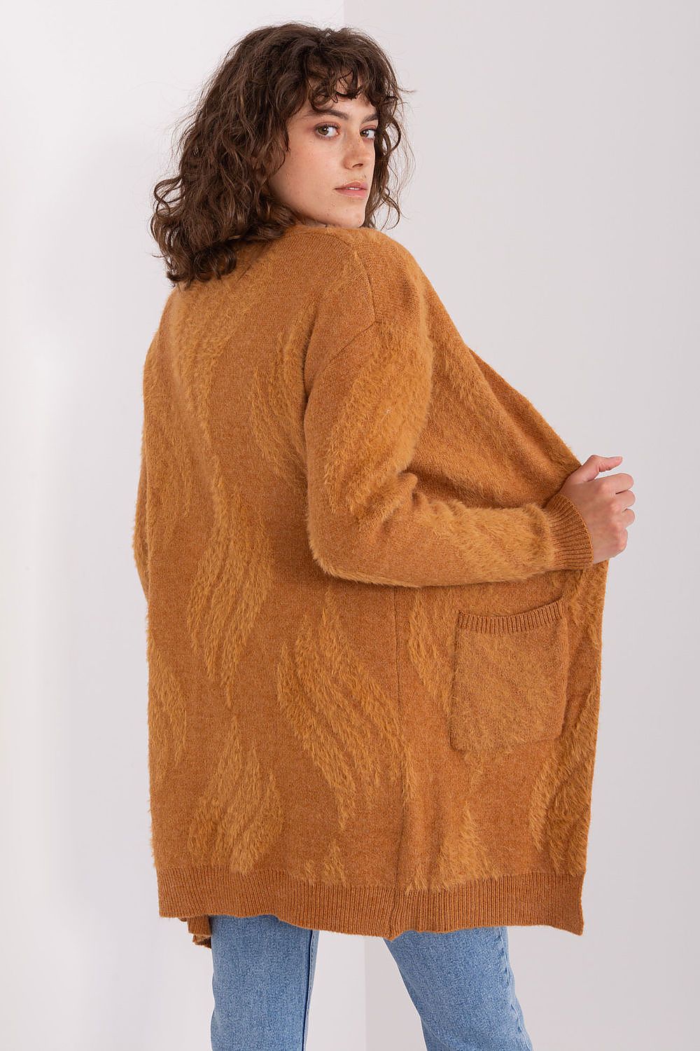 Luxurious Long Sleeve Bedspread Cardigan with Pockets in Variegated Fabric for Everyday Comfort