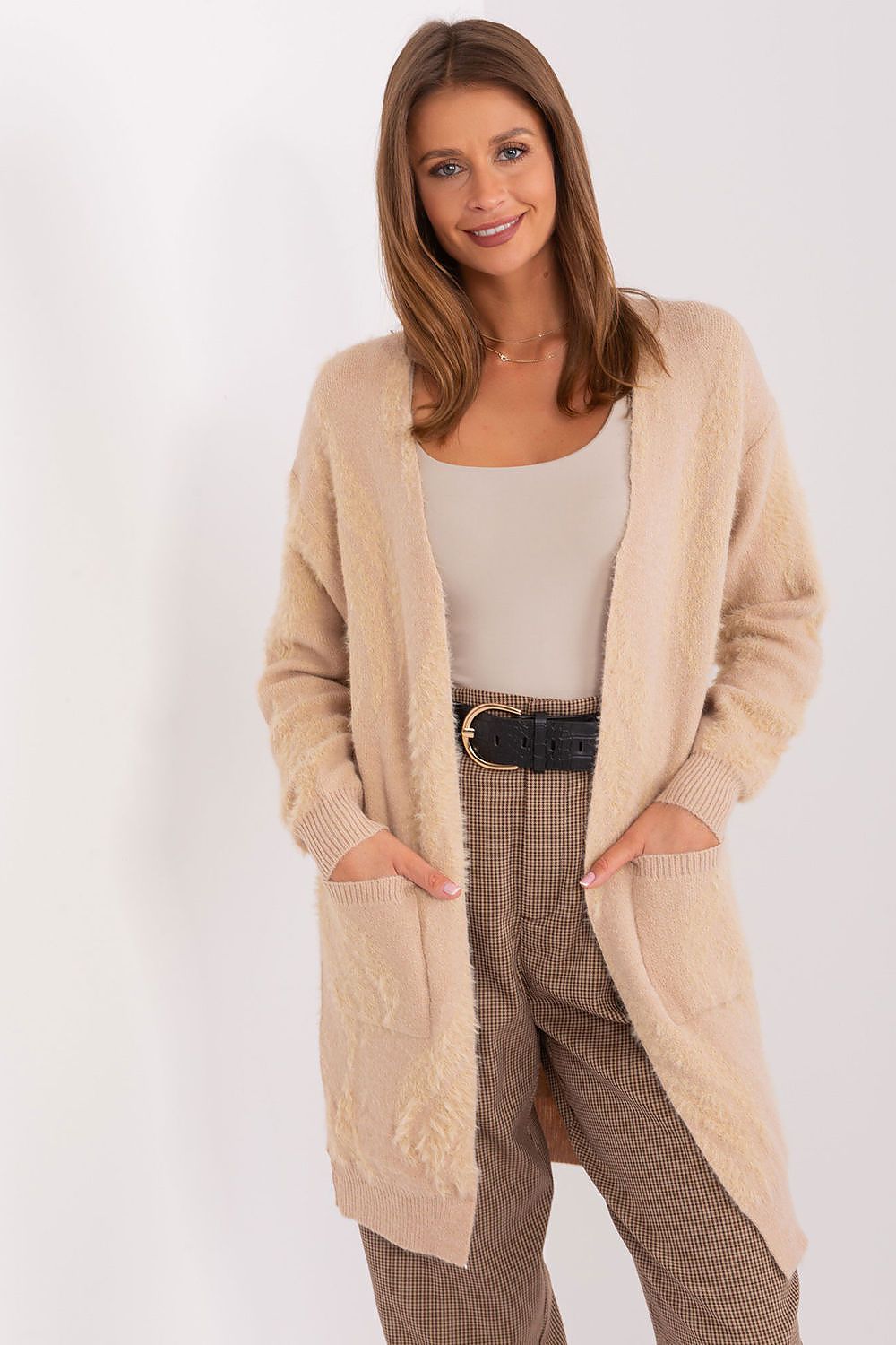 Luxurious Long Sleeve Bedspread Cardigan with Pockets in Variegated Fabric for Everyday Comfort