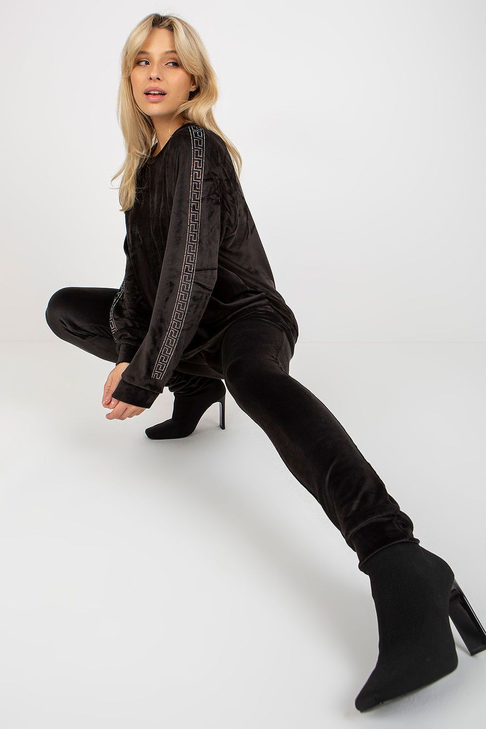 Elegant Velour Set with Rhinestone Sleeves, Blouse and Long Pants for Sophisticated Style