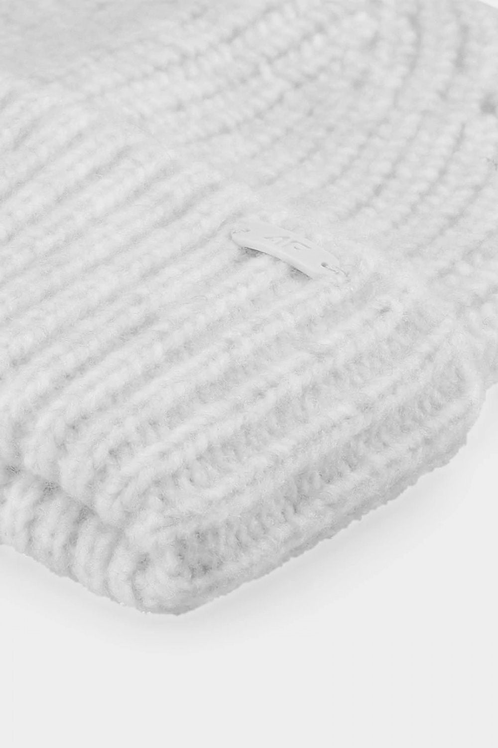 4F Winter Beanie - Stylish Single-Layer Warmth with Wool for Cold Weather Protection