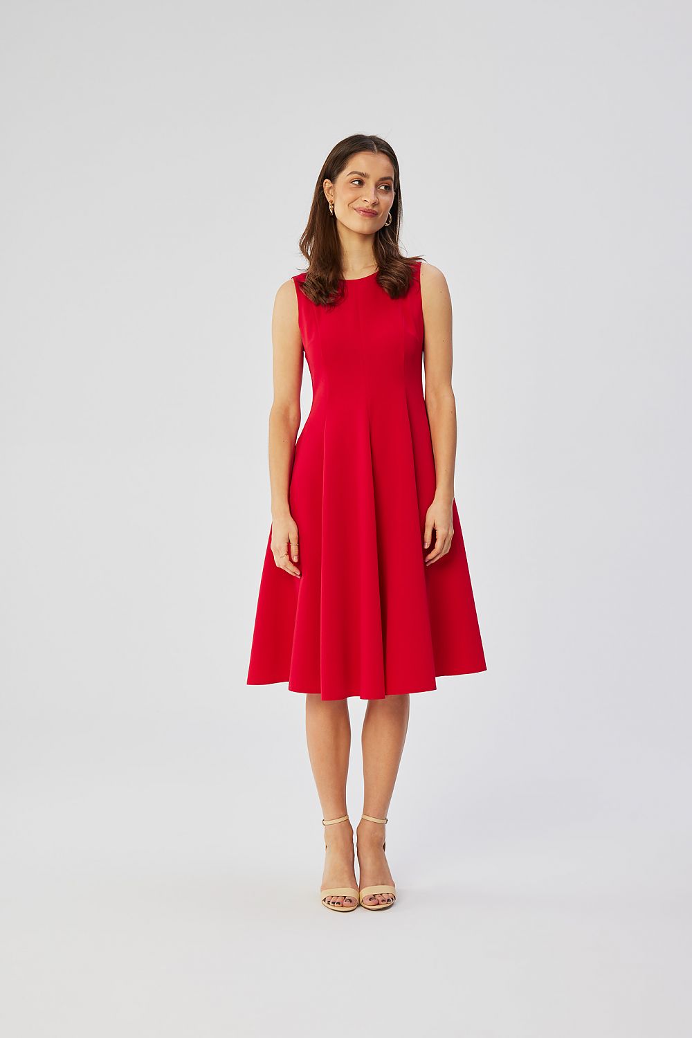 Stylove Polish Sleeveless Daydress With Fitted Cut, Side Pockets, And Elegant Dual Neckline, Sizes S-XXL