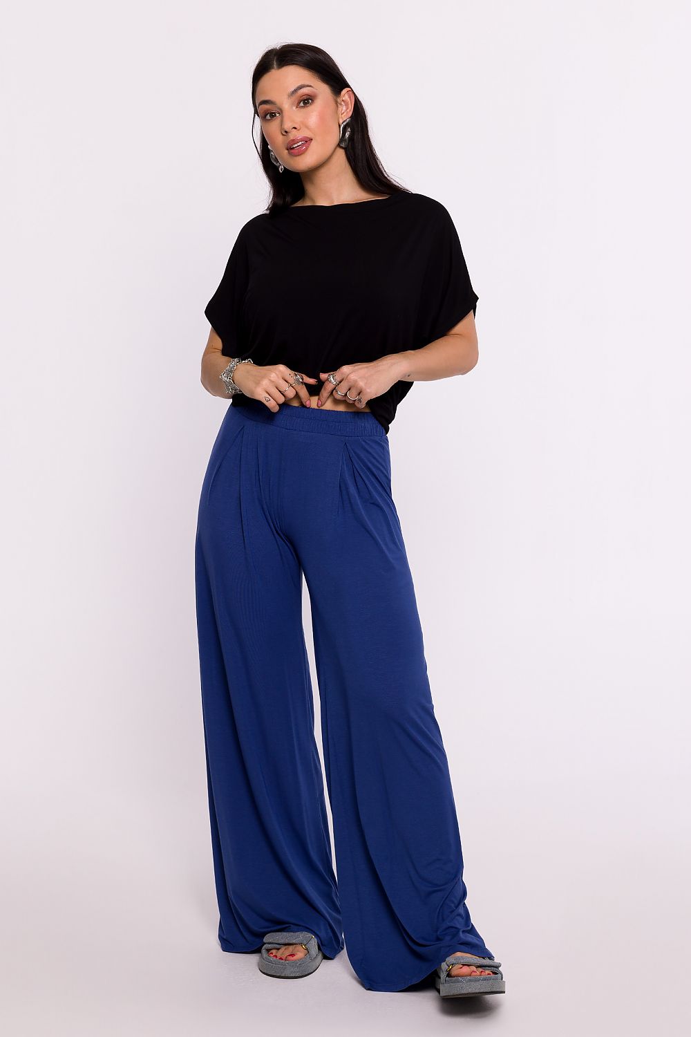 Elegant Women's Viscose Knit Trousers With Elastic Waistband - Stylish Comfort In Every Occasion