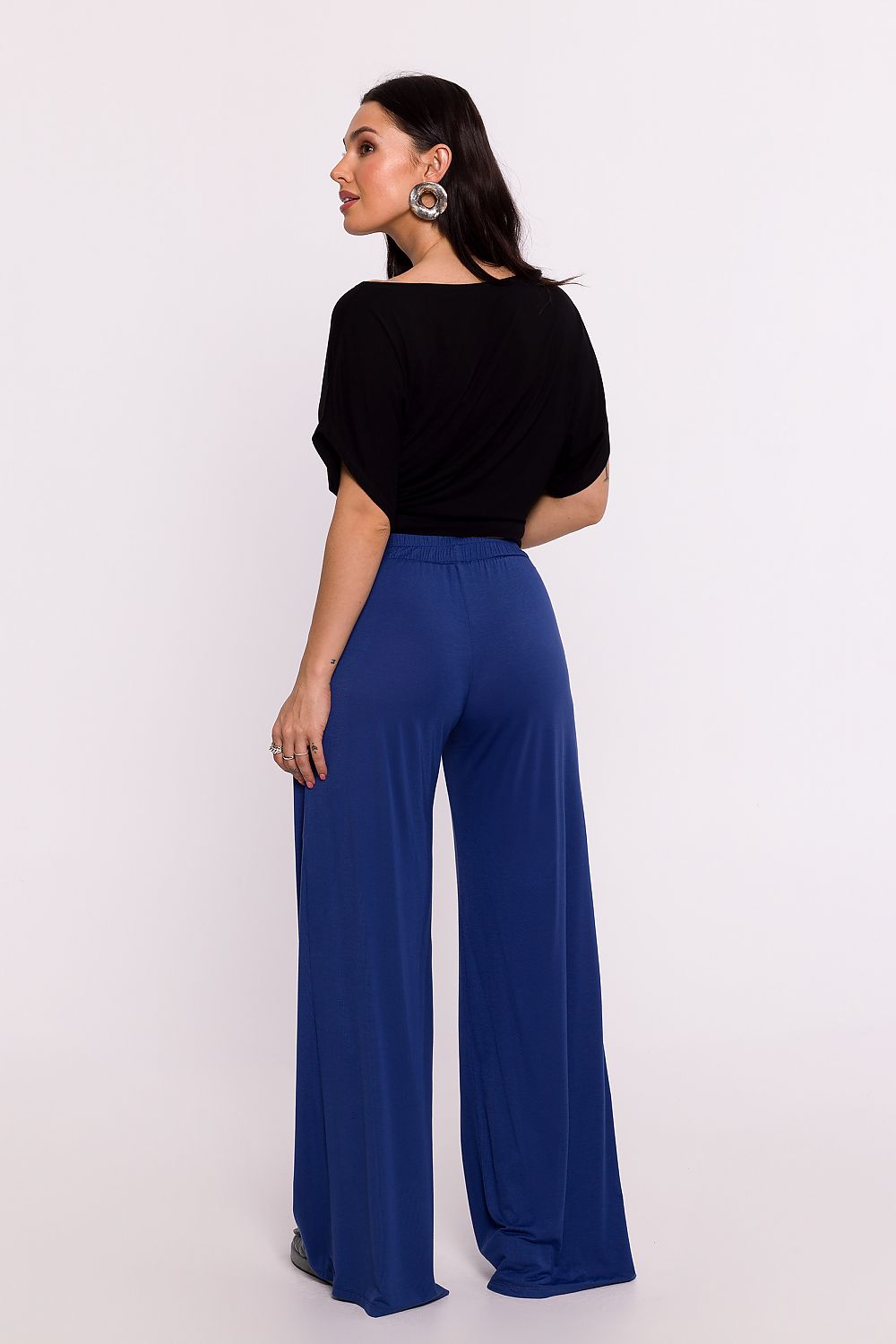 Elegant Women's Viscose Knit Trousers With Elastic Waistband - Stylish Comfort In Every Occasion