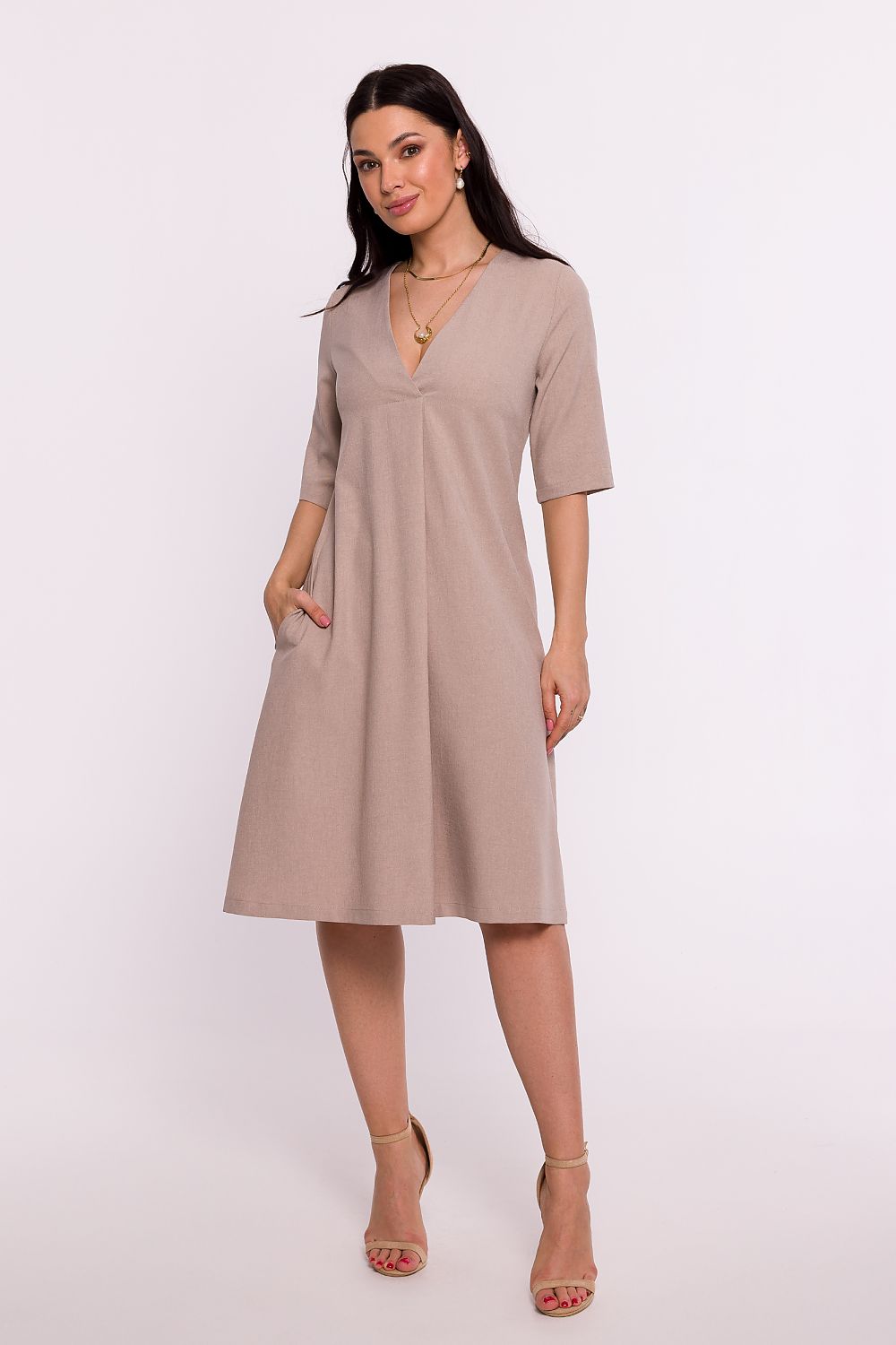 Elegant BeWear Daydress in Light Polyester with Pockets and Short Sleeves - Polish Design