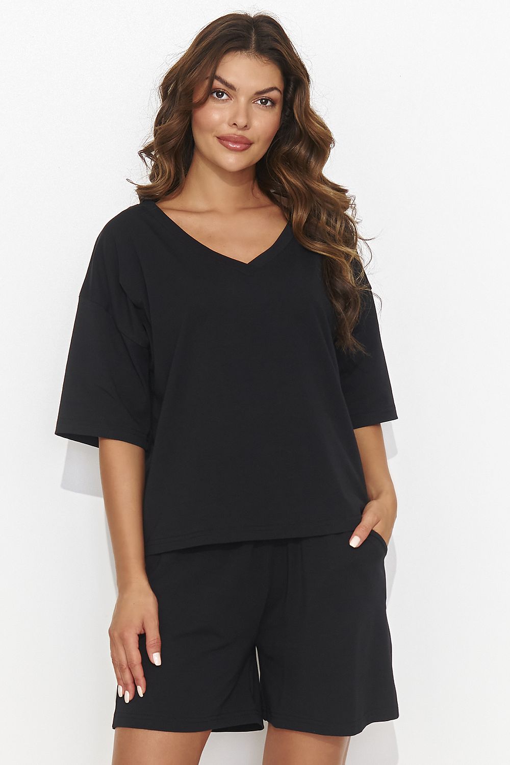 Numinou Women's Set: Elegant Heart Neckline Blouse & Loose Shorts, Perfect for Casual & Sporty Style