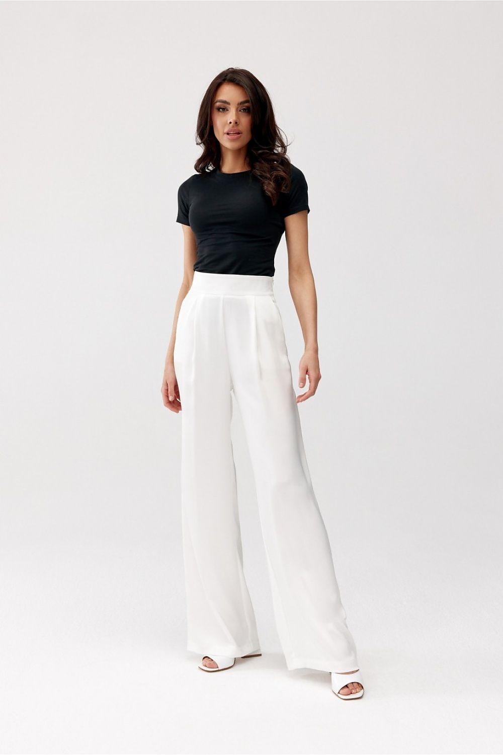 Roco Fashion Elsa Satin Wide-Leg Trousers with High Waist and Pockets for Elegant Occasions