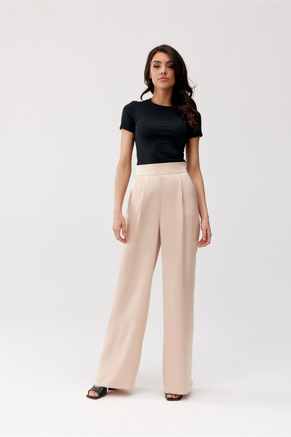 Roco Fashion Elsa Satin Wide-Leg Trousers with High Waist and Pockets for Elegant Occasions