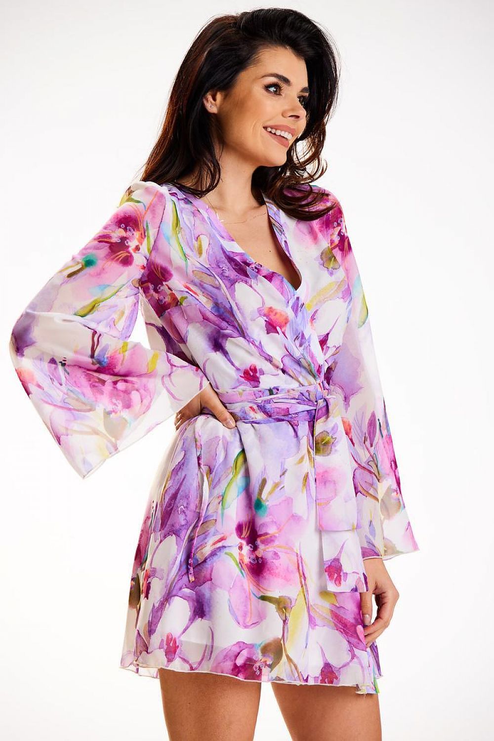 Elegant Kimono Dress in Chiffon with Pleated Neckline and Adjustable Waist Belt by Awama