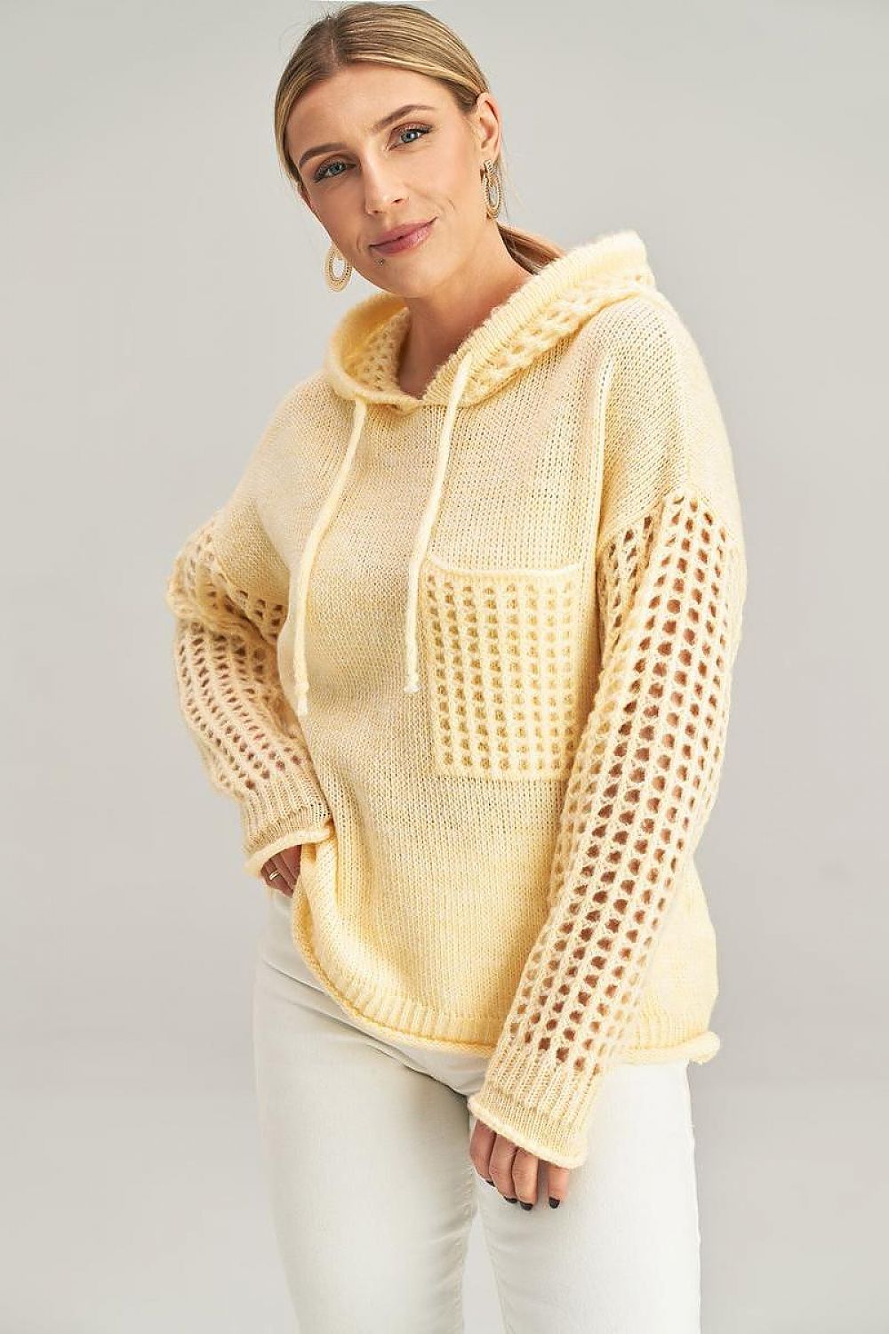 Elegant Long-Sleeved Hooded Jumper with Fashionable Decorative Pocket by Figl
