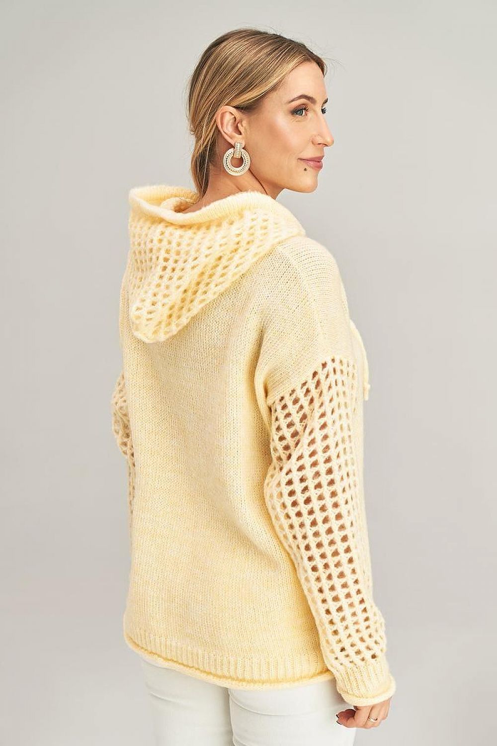 Elegant Long-Sleeved Hooded Jumper with Fashionable Decorative Pocket by Figl