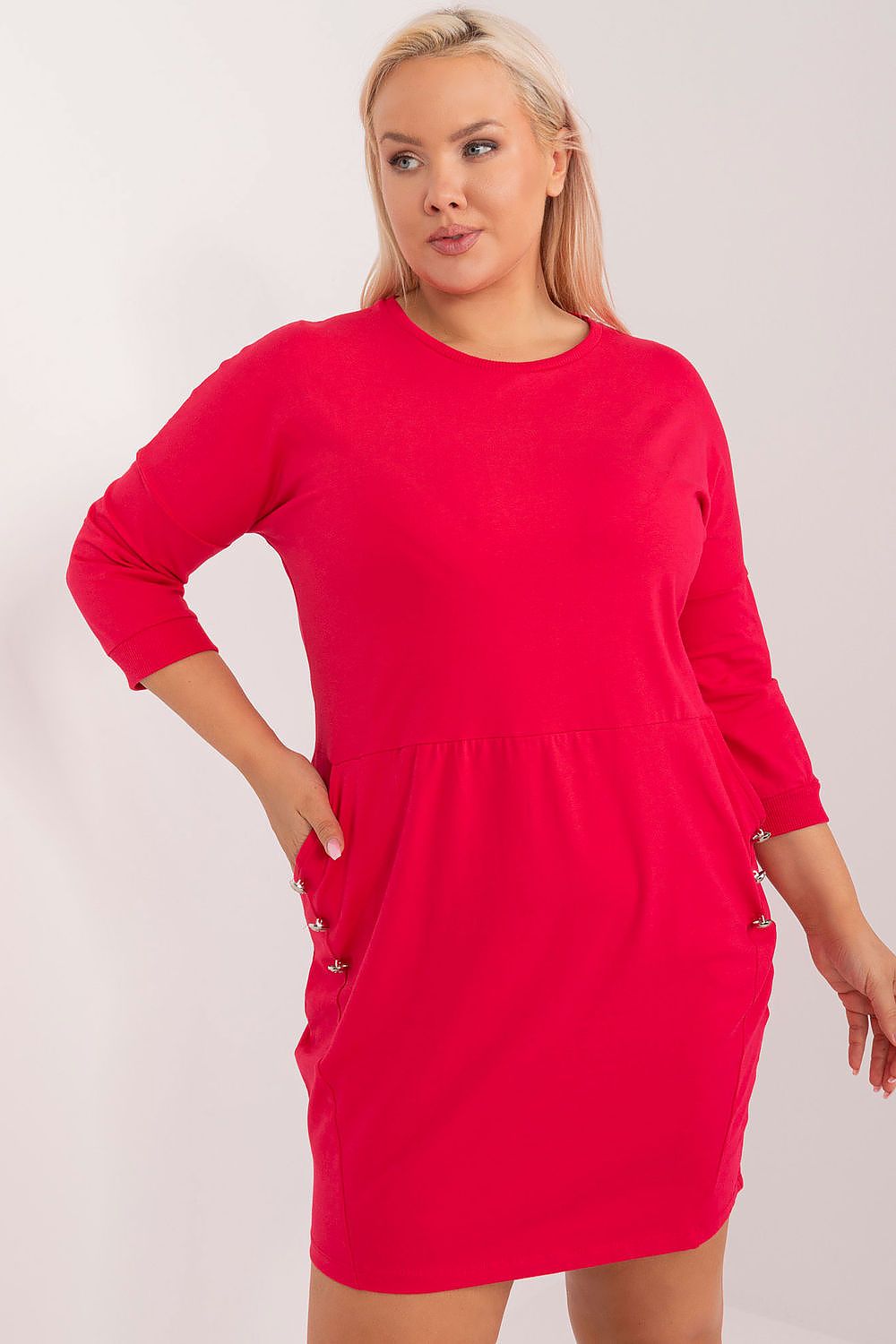 Elegant Plus Size Cotton Dress with 3/4 Sleeves and Decorative Pocket Buttons