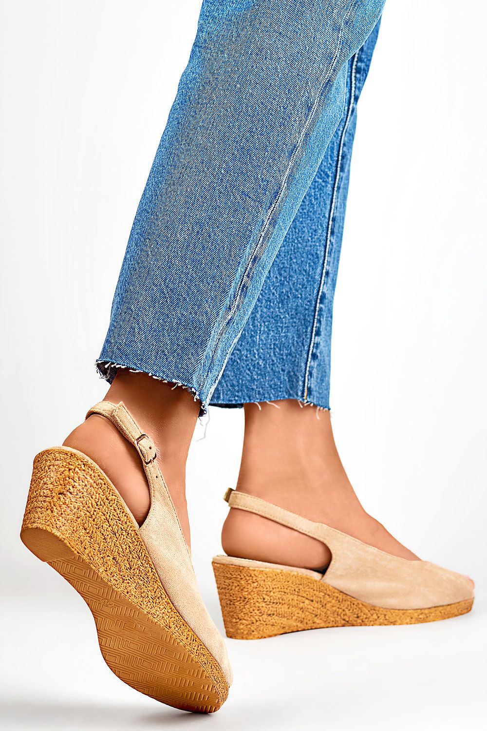 Elegant Women's Vegan Leather Wedge Sandals with Genuine Leather Insole - 6 cm Heel Height