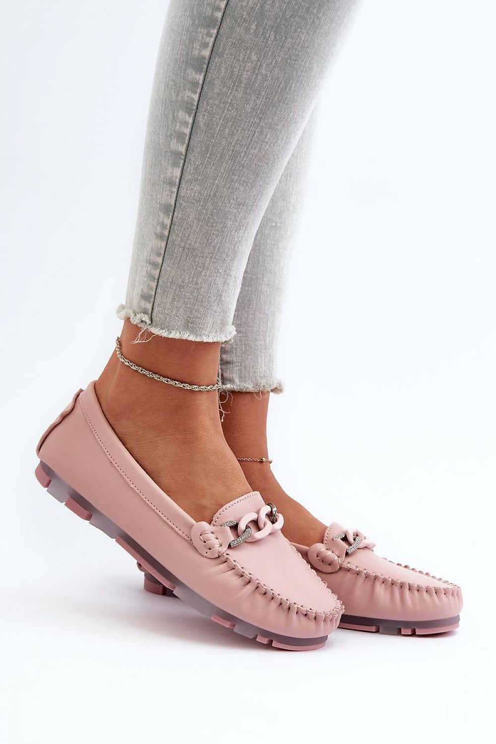 S.Barski Women's Leather Moccasins with Decorative Chain - Comfort & Style in Every Step