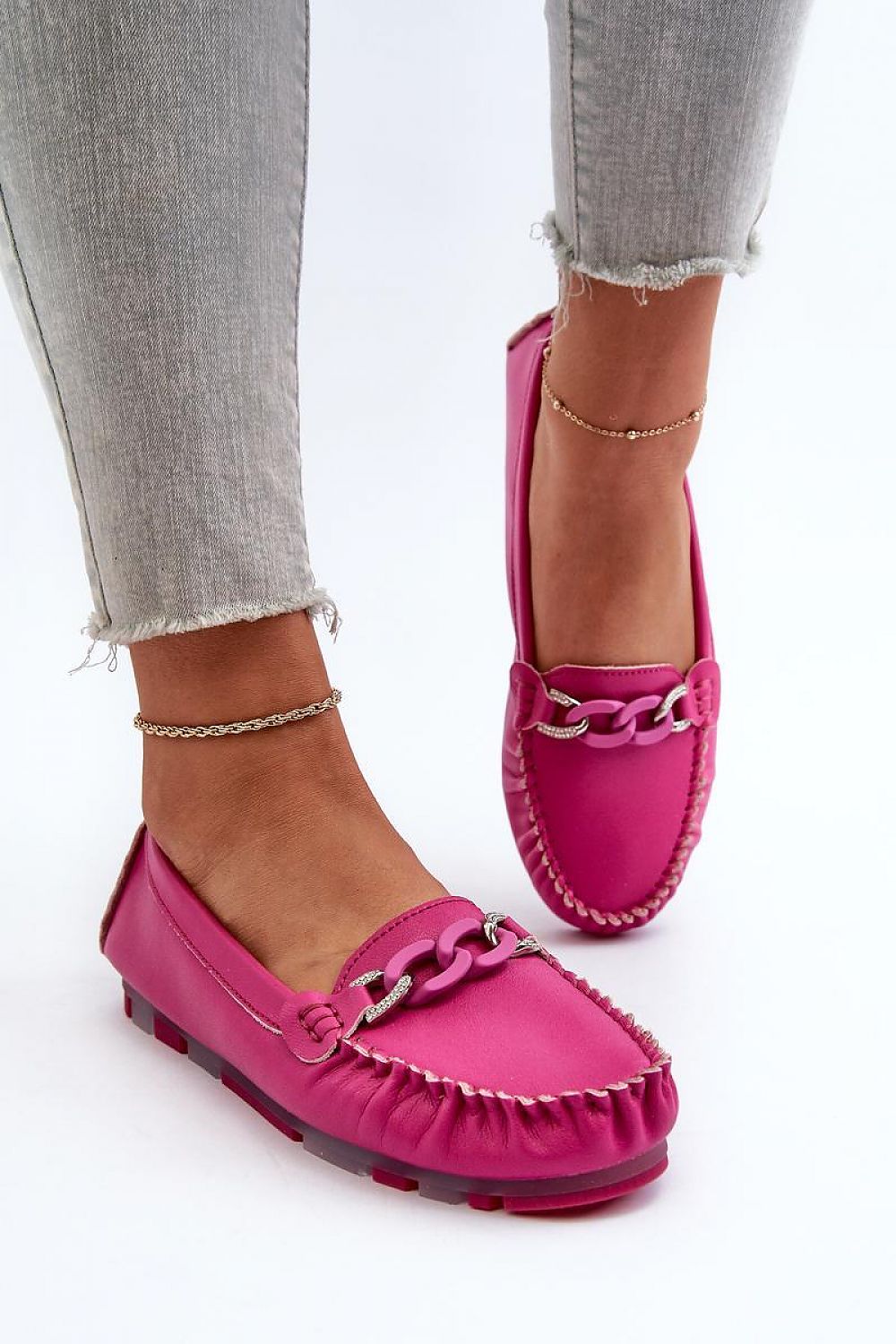 S.Barski Women's Leather Moccasins with Decorative Chain - Comfort & Style in Every Step
