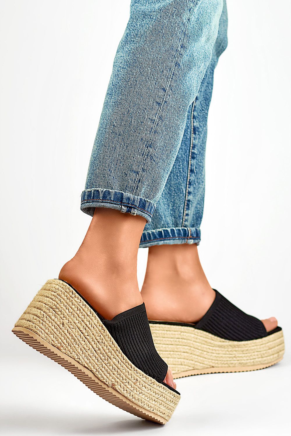 Elegant PRIMO Women’s 9cm Wedge Flip-Flops in Eco-Friendly Faux Leather - Stylish Comfort for Summer
