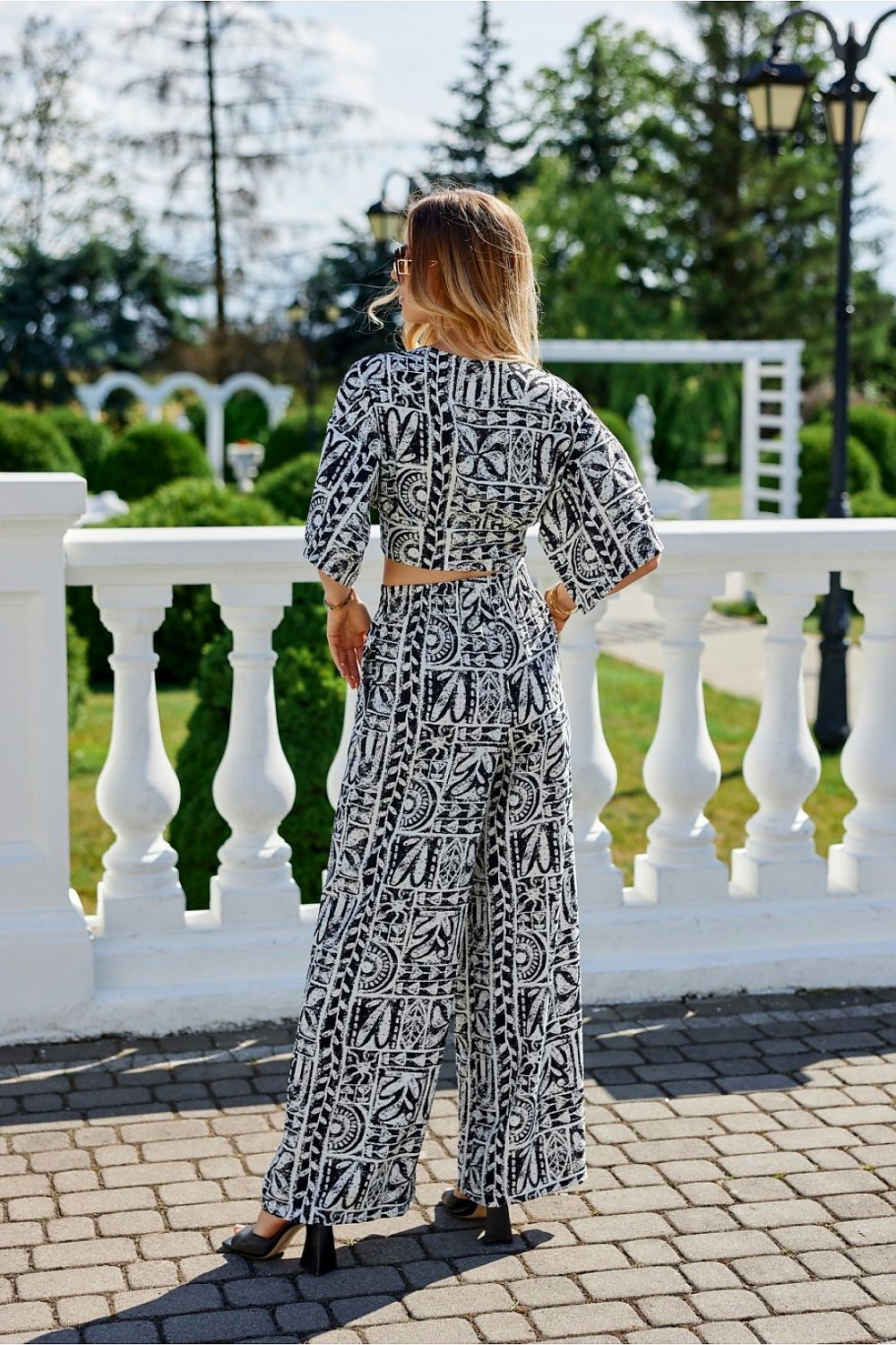 Roco Fashion Amber Tiered Blouse - Short Sleeve, Comfortable Fit, Ideal for Summer Outfits