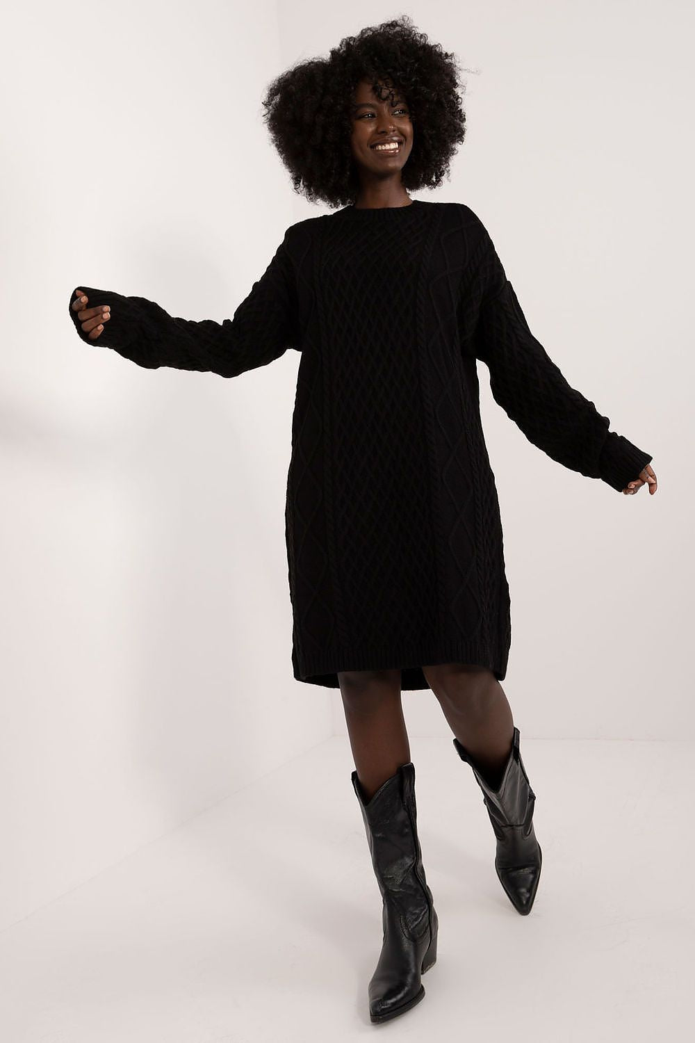 Luxurious Knee-Length Daydress By Badu - Comfortable Acrylic-Wool Blend, Long Sleeves, Elegant Round Neckline