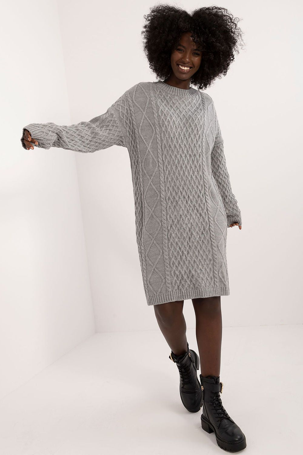 Luxurious Knee-Length Daydress By Badu - Comfortable Acrylic-Wool Blend, Long Sleeves, Elegant Round Neckline