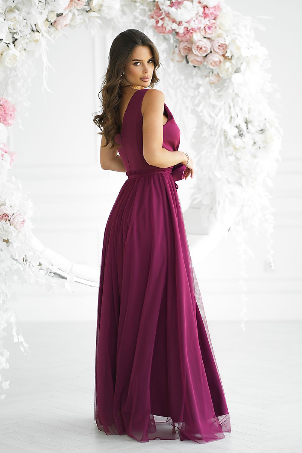 Elegant Long Dress by Bicotone with Slit and Versatile Rose Belt - Perfect for Any Occasion
