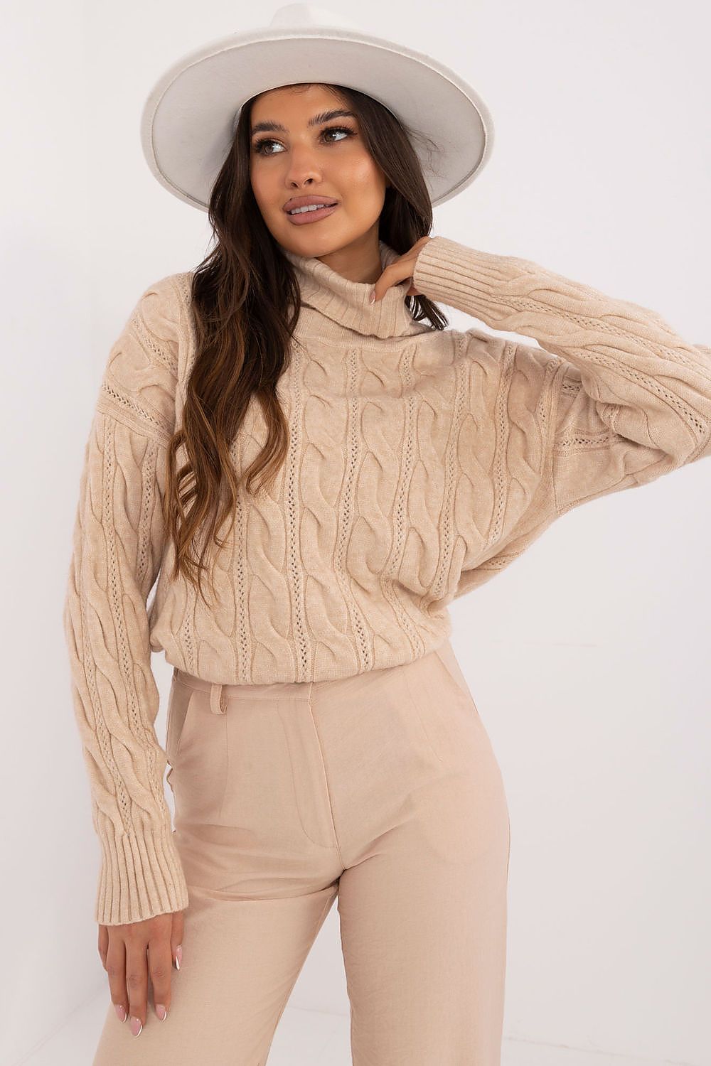Luxurious Turtleneck Sweater for Women | Acrylic-Polyester Blend | Ideal for Cooler Days