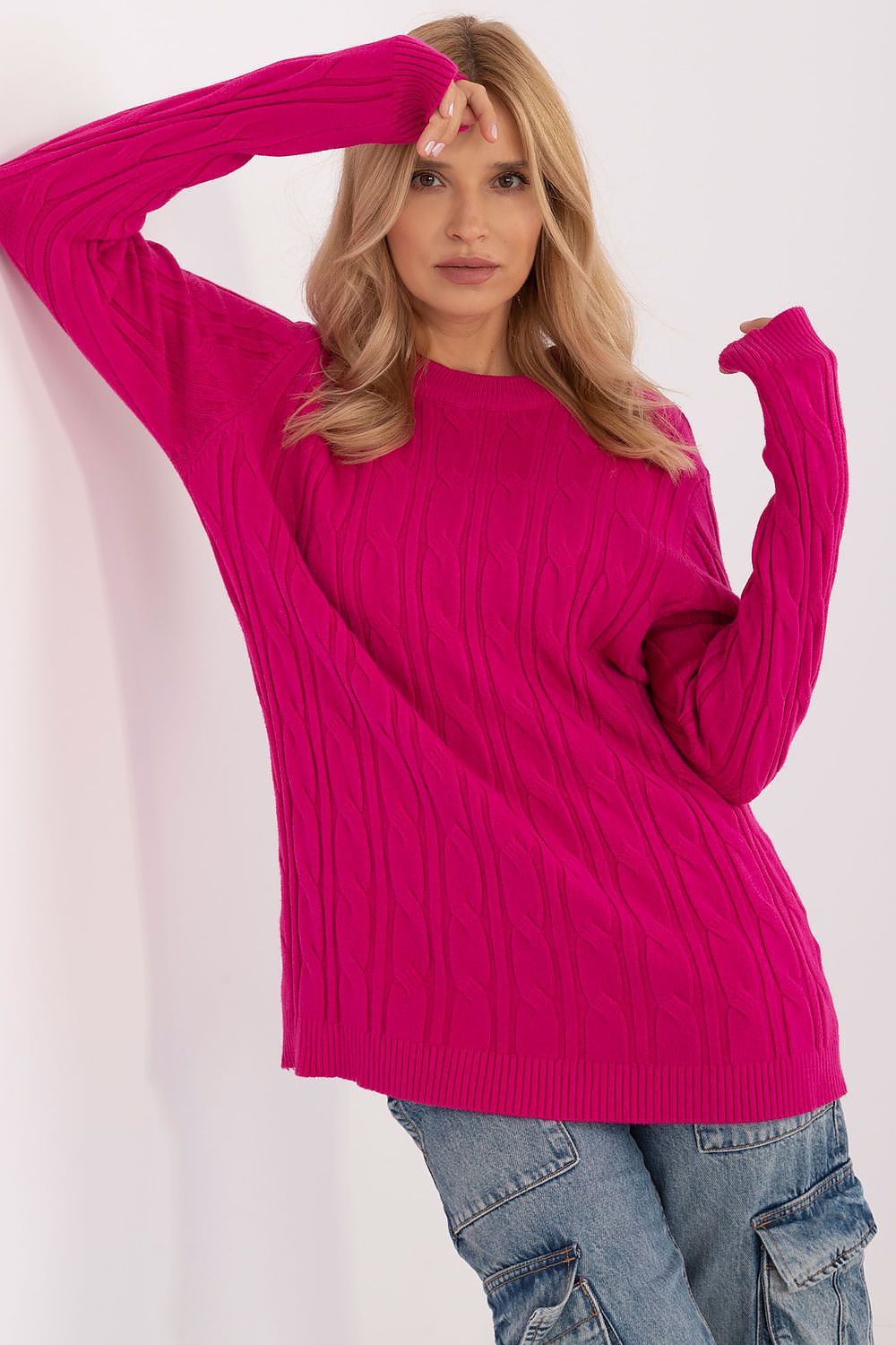 Women's AT Casual Sweater - Soft Viscose Blend, Long Sleeves, Classic Round Neckline, Versatile Style
